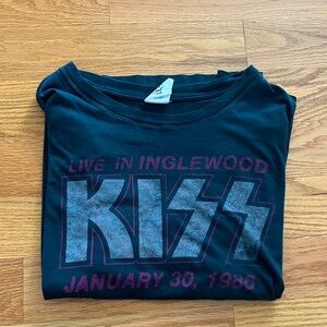 Anthropologie Graphic KISS tee size Small